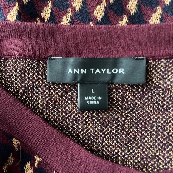 LG - Ann Taylor Cardigan - Picture 5 of 6